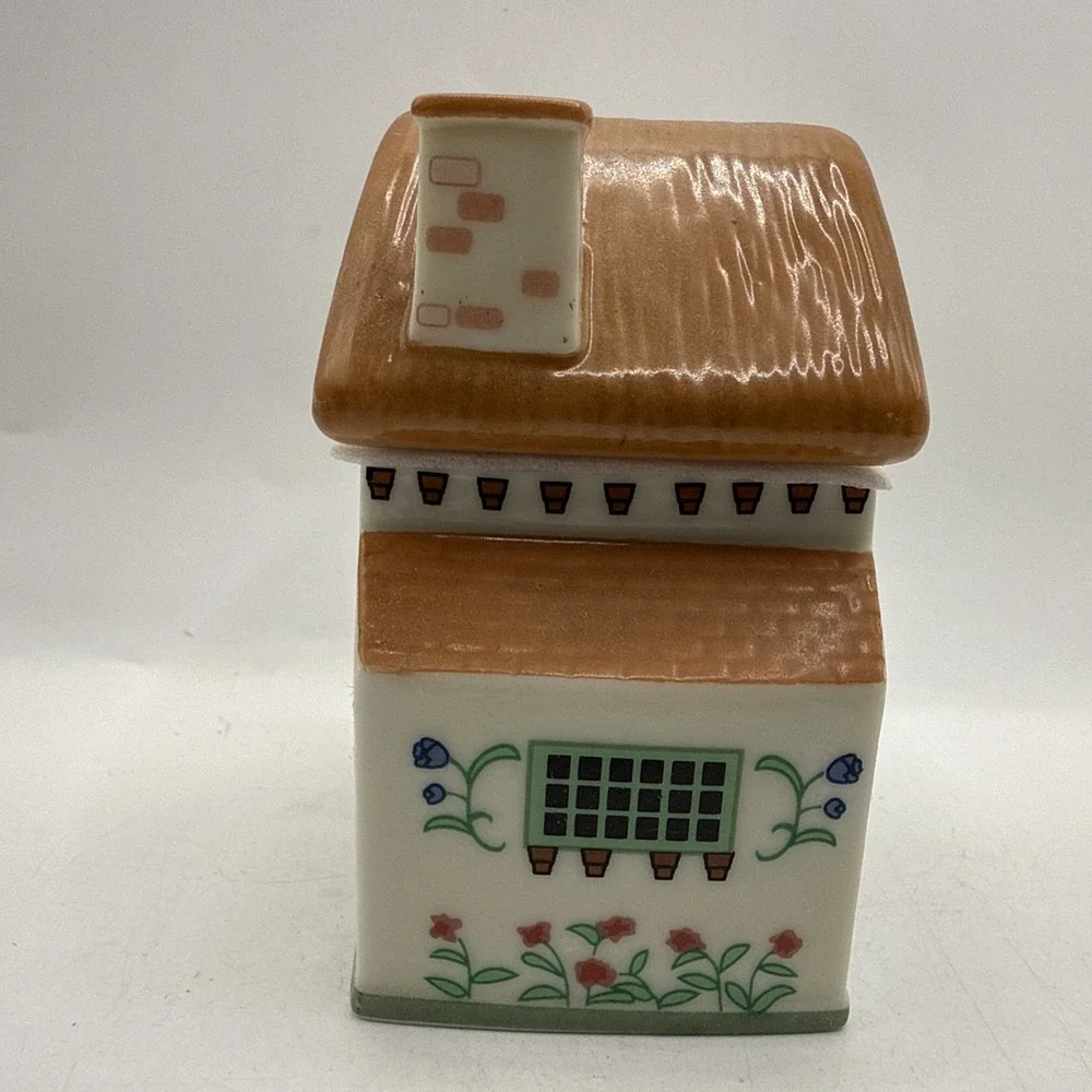 Lenox CANTERBURY CROSSING Spice Village Jar MUSTARD Never Used